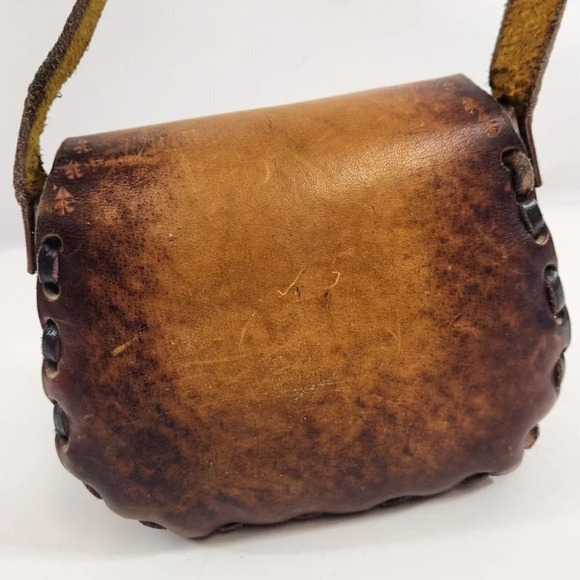 Small Hand Tooled Embossed Leather Purse with Floral Design Vintage - Picture 6 of 14